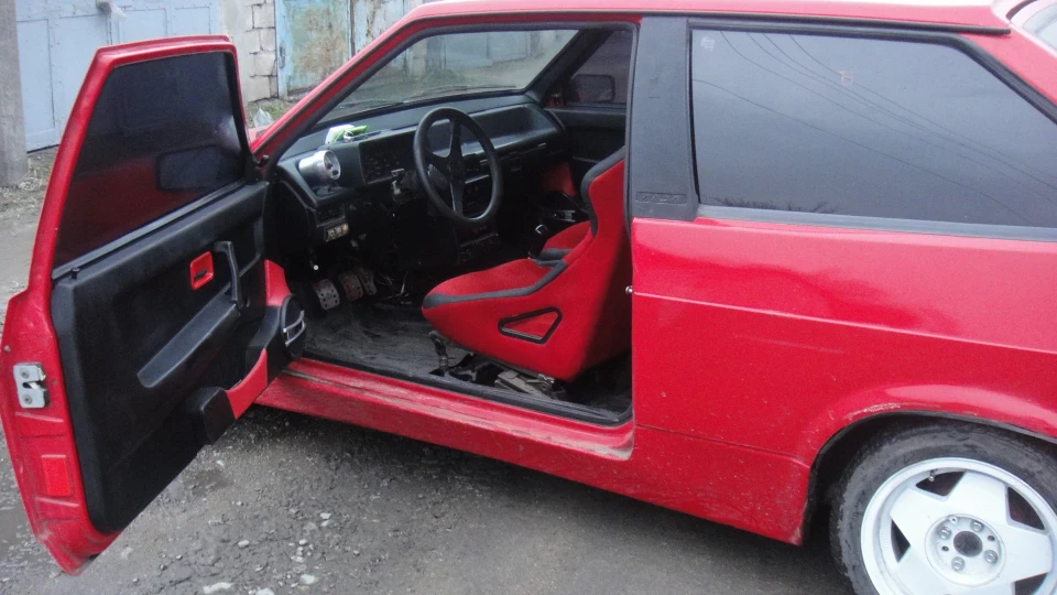 Lada 2108 1.6 16 velve 2