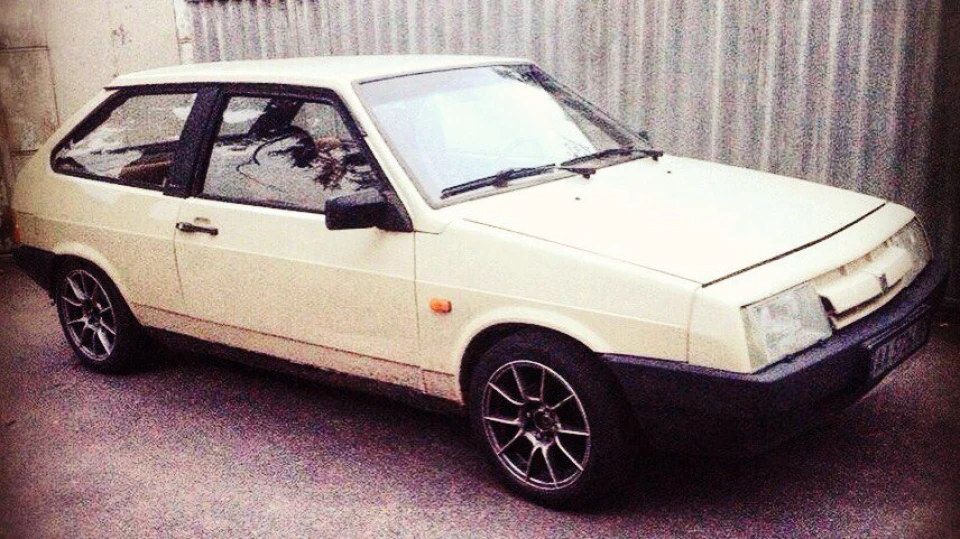 Lada 2108 '87 1.6 8v 5