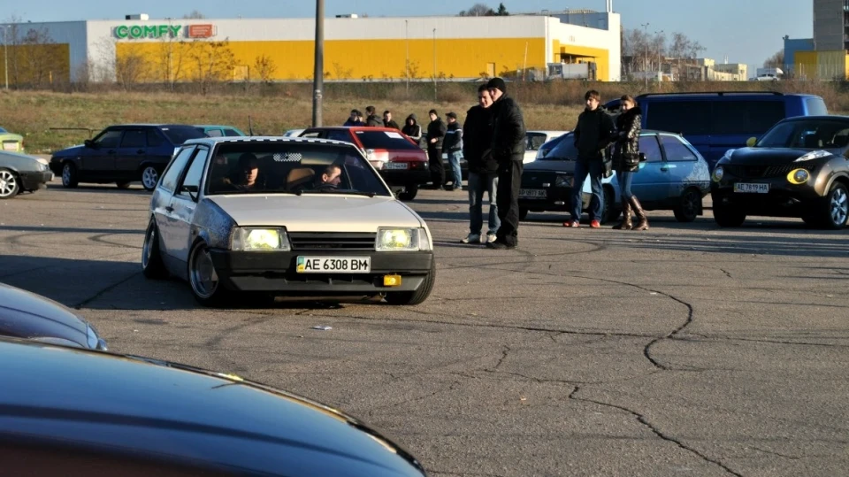 Lada 2108 А що це за машина? 4