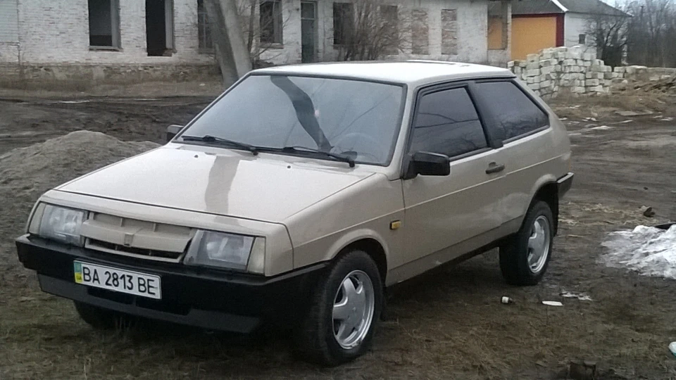 Lada 2108 Абрикоска 3
