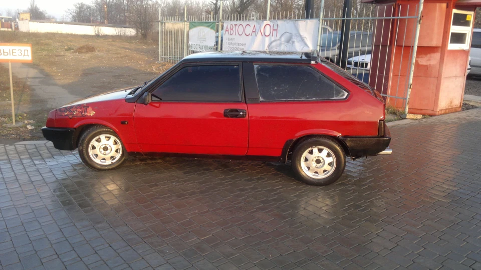 Lada 2108 AVR Red 2