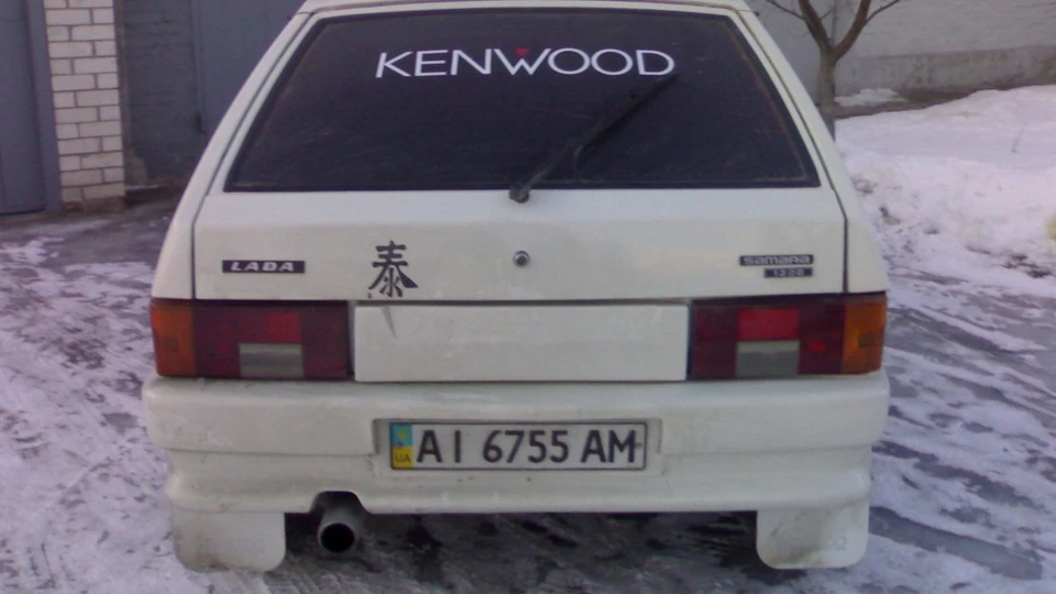 Lada 2108 біла зубила