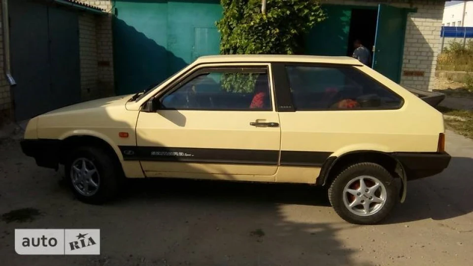 Lada 2108 Бежева Вісімочка 2