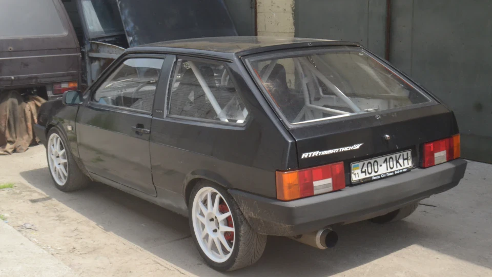 Lada 2108 Black Widow 3