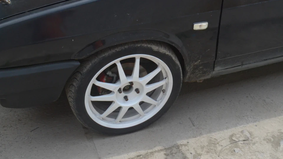 Lada 2108 Black Widow 4