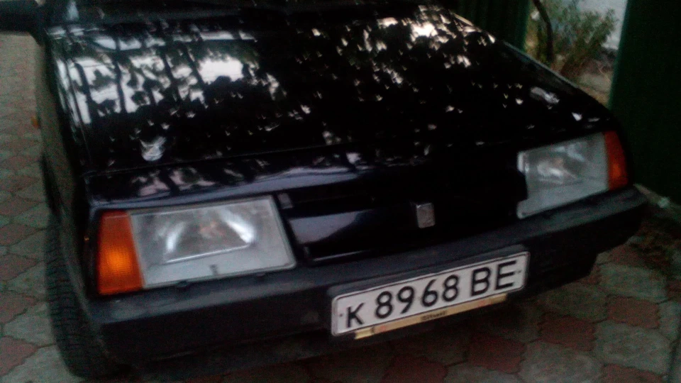 Lada 2108 Black 4
