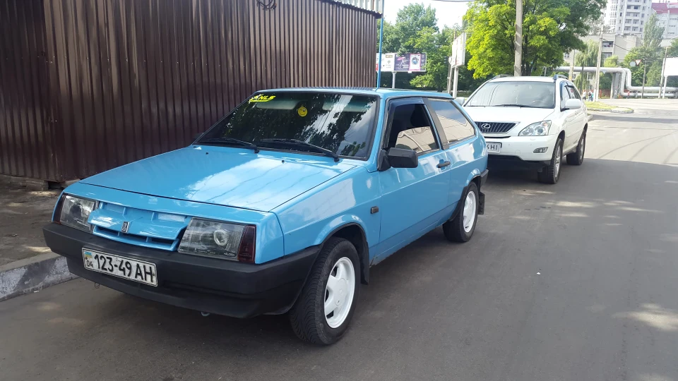 Lada 2108 blue dream 2
