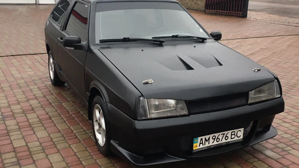 Lada 2108 чорна матова 4