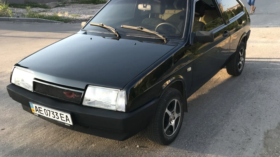 Lada 2108 Чорний металік 2
