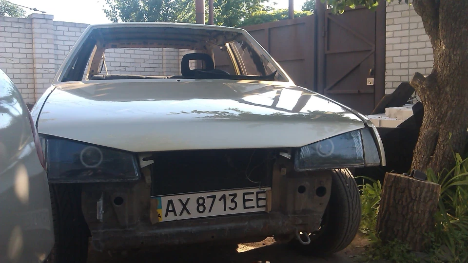 Lada 2108 custom car 16v