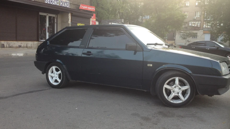 Lada 2108 dark green 2
