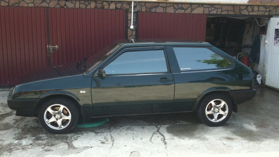 Lada 2108 GreenAngel