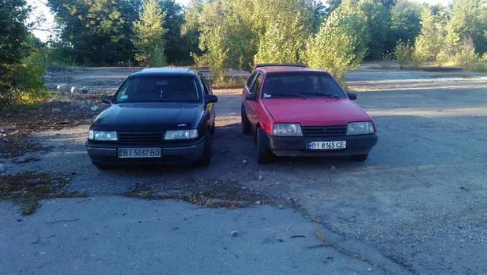 Lada 2108 [ keeps ] 5