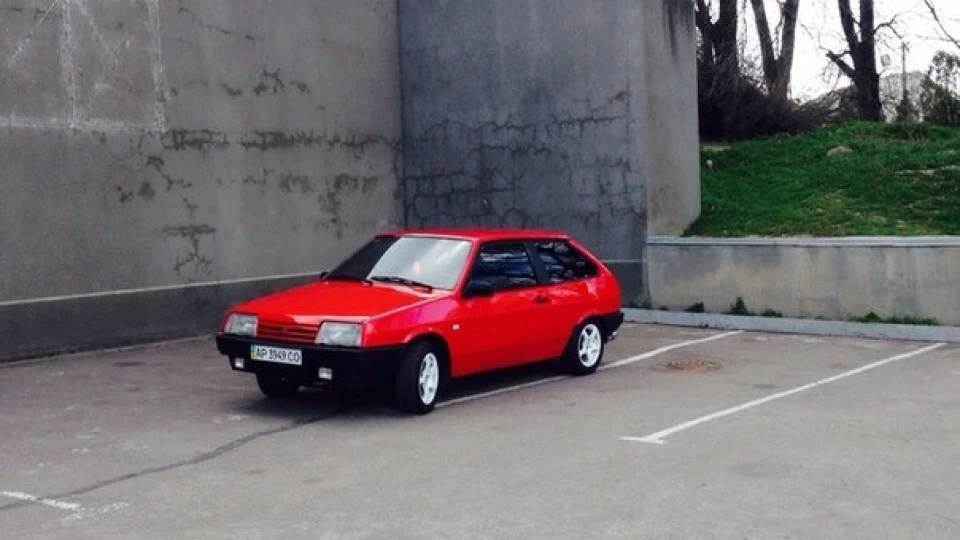 Lada 2108 Червона 2