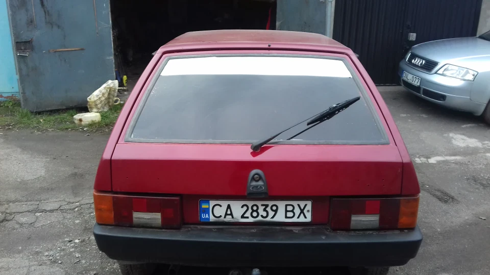 Lada 2108 Червоний металік 4