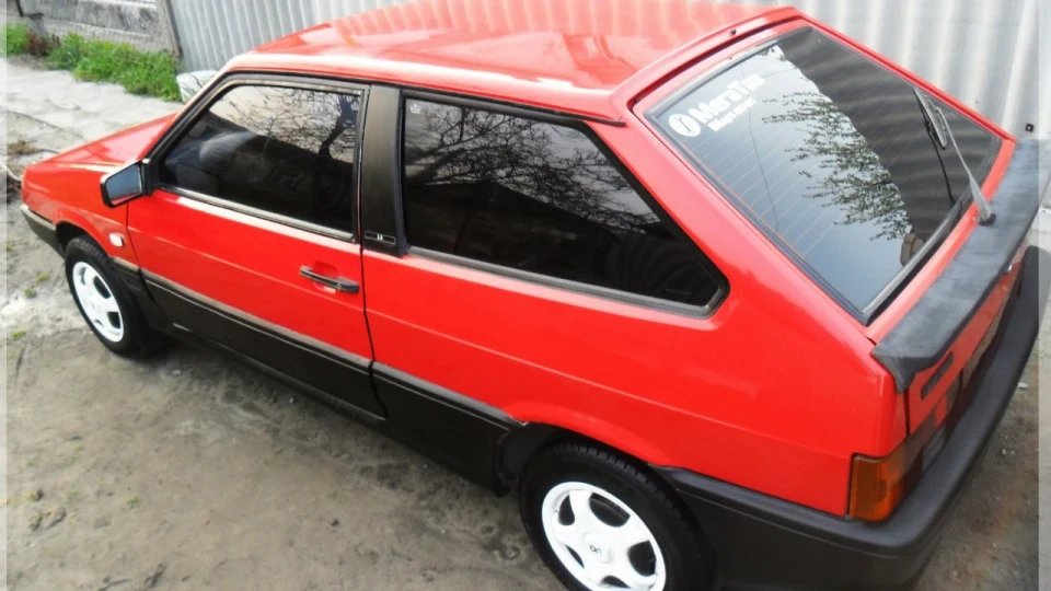 Lada 2108 червоний німець 2