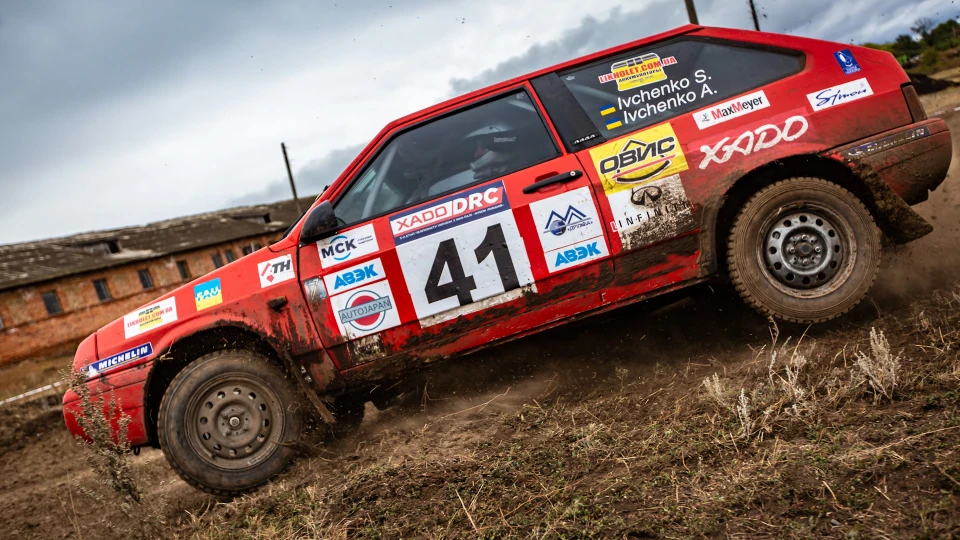 Lada 2108 LowCost Rally Edition 4