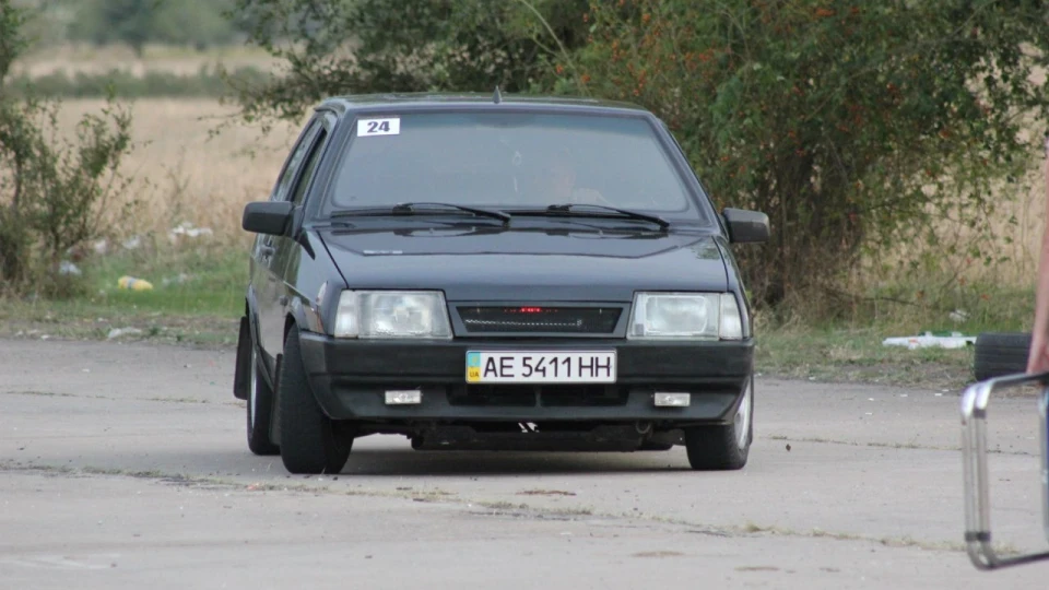 Lada 2108 моє чорне маля 5