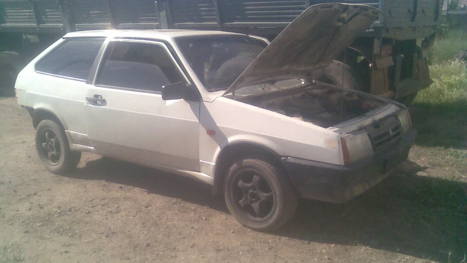 Lada 2108 Покусаний пиріг
