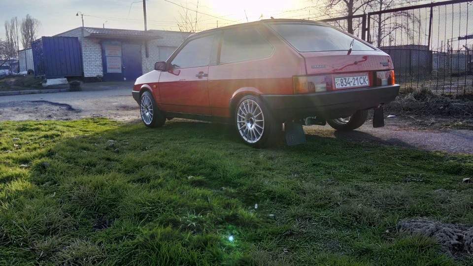 Lada 2108 Red Sunset 4