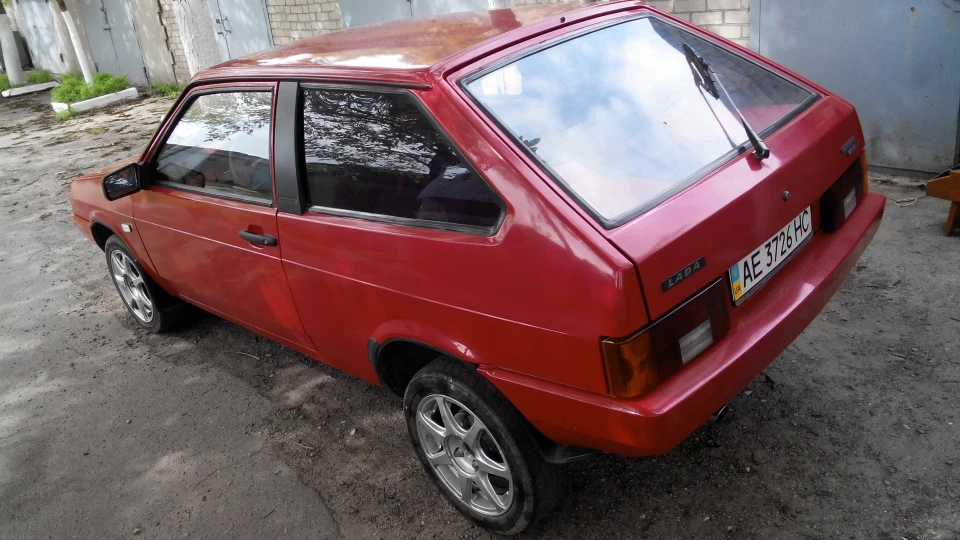 Lada 2108 RedBeam 3