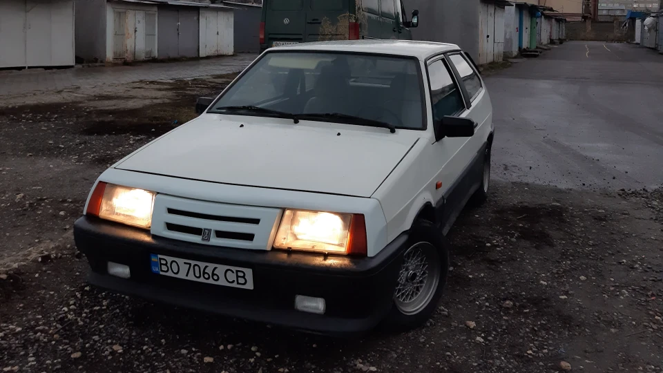 Lada 2108 Samara 5