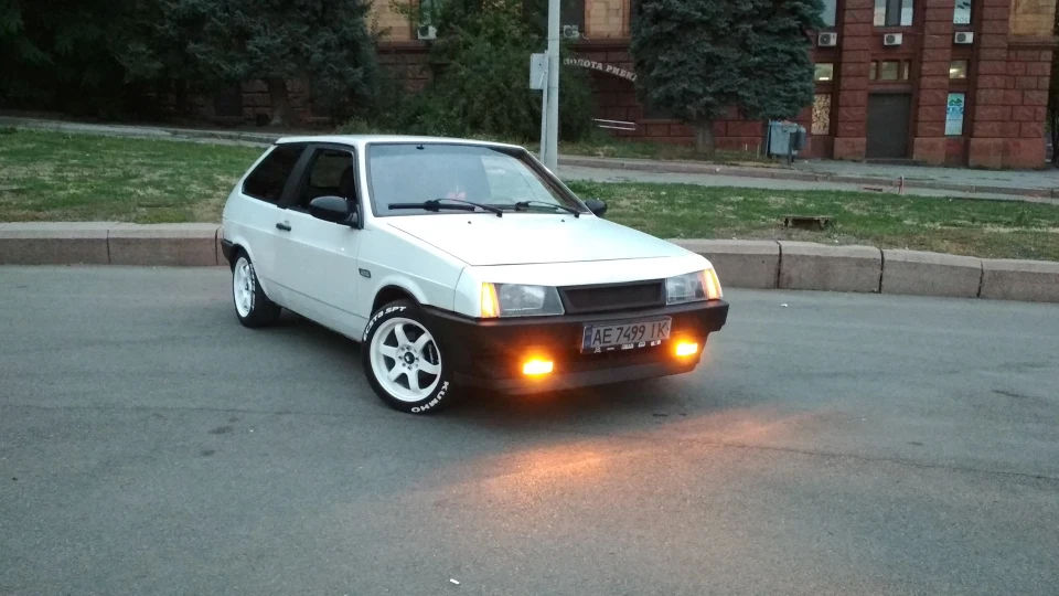 Lada 2108 Спортивне купе 3
