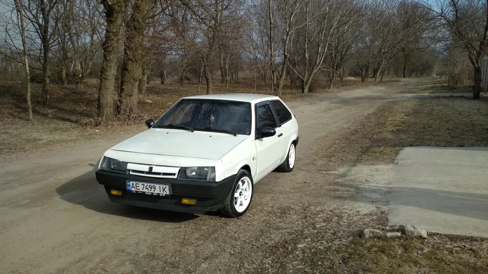 Lada 2108 Спортивне купе 5