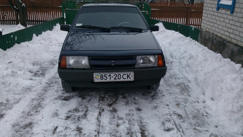 Lada 2108 темно-синя фрау 3