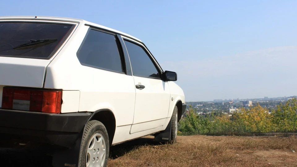 Lada 2108 Вісім пік 4
