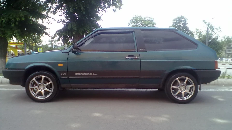 Lada 2108 Зеленка 2