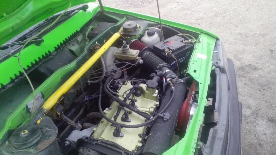 Lada 2108 Зелений шершень 5