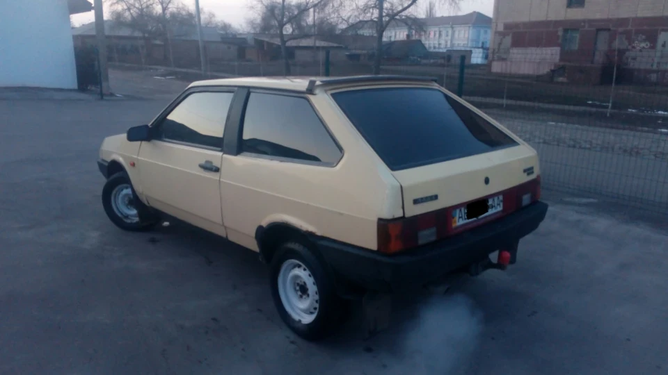 Lada 2108 Жовта примула 1,5 3