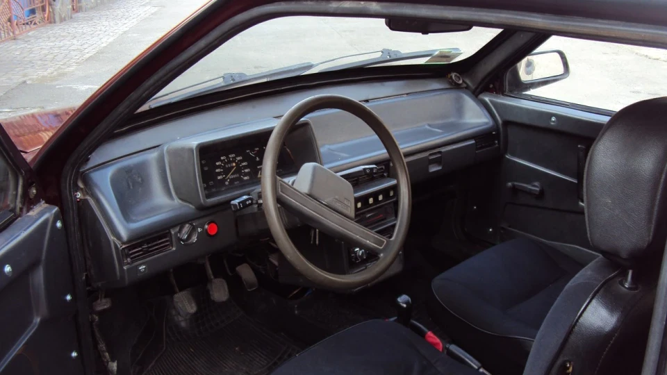 Lada 2108 Зріла вишня 5