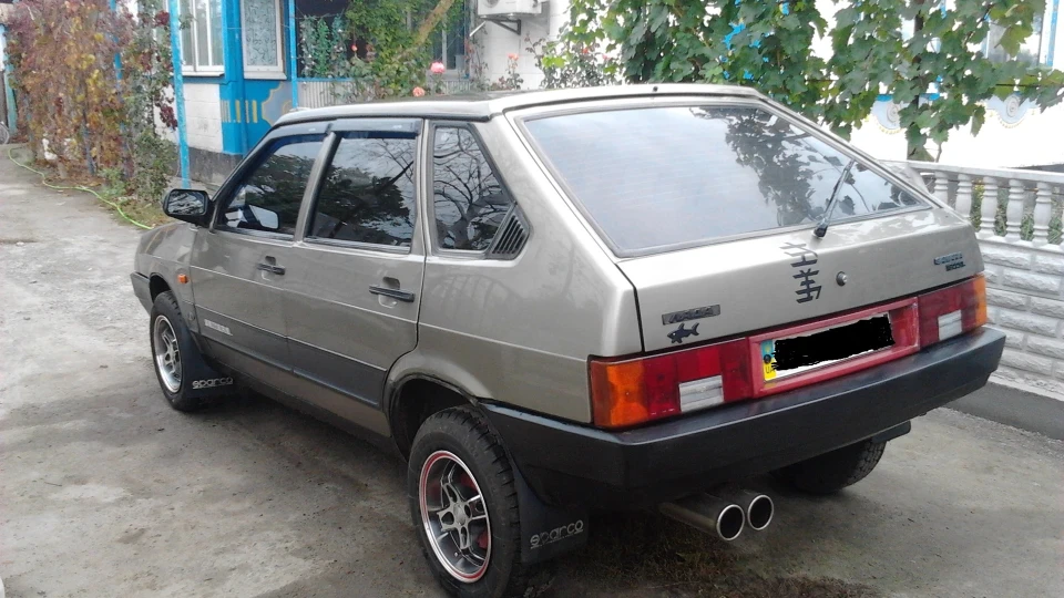 Lada 2109 2
