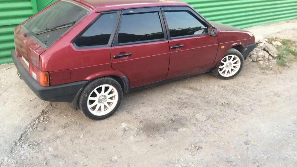 Lada 2109 3