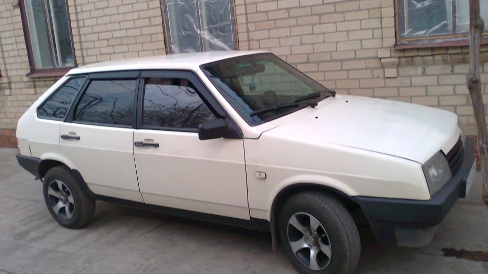 Lada 2109 3