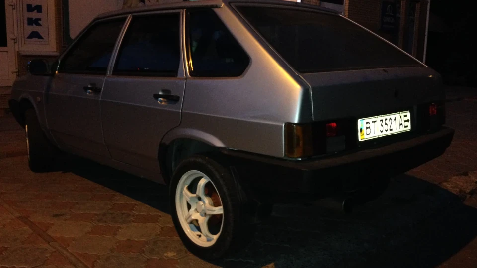 Lada 2109 4