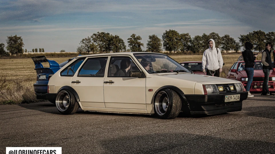 Lada 2109 2