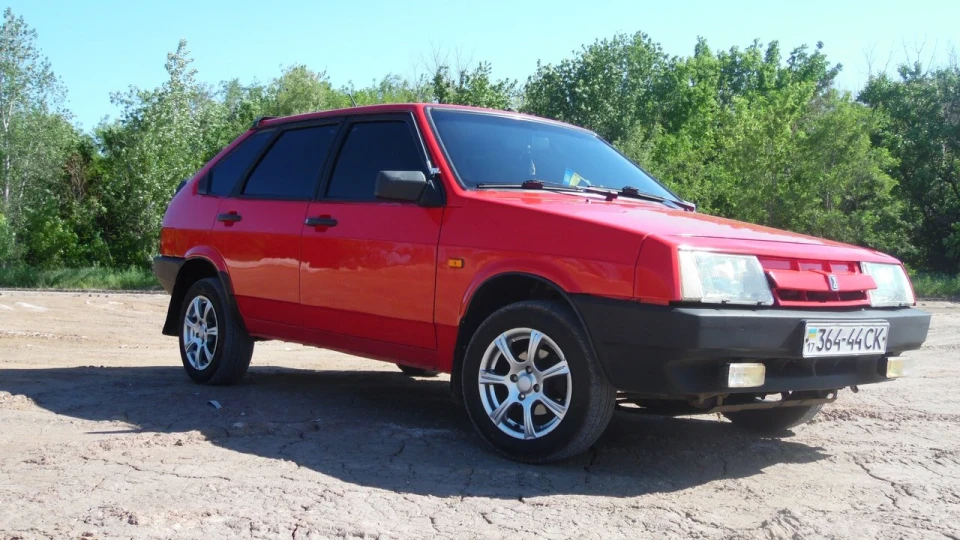 Lada 2109 4