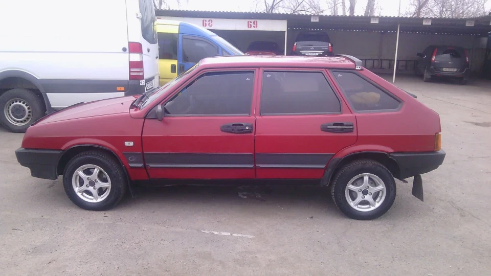 Lada 2109 2