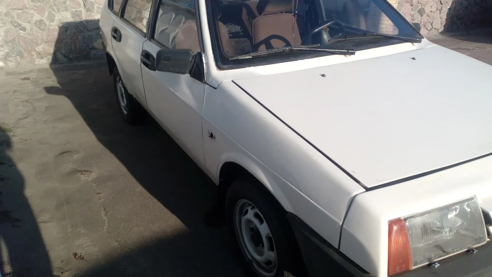 Lada 2109 4