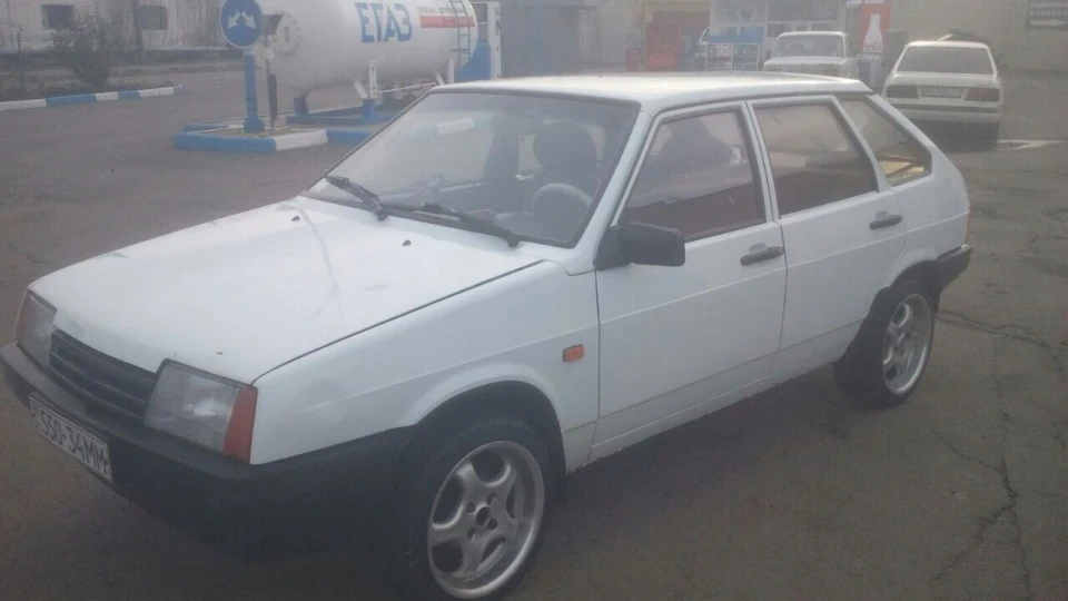 Lada 2109 2