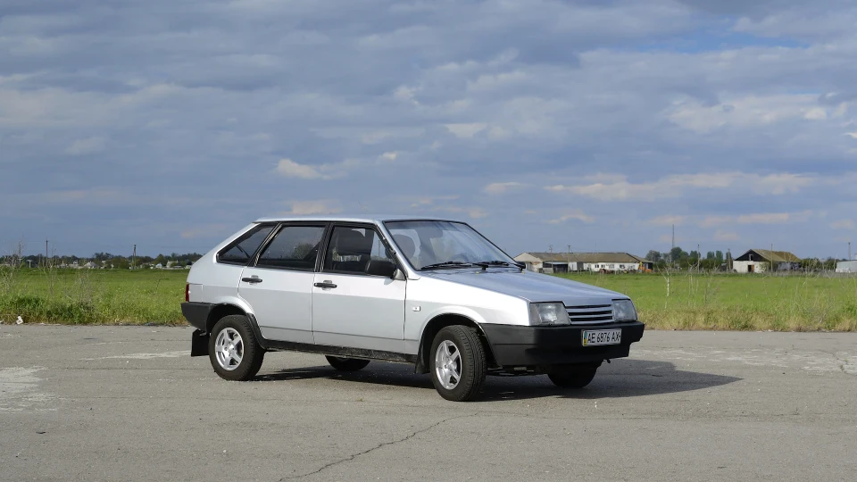 Lada 2109 4