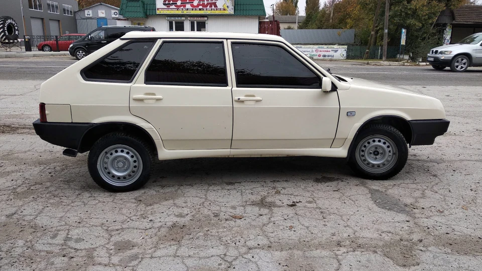 Lada 2109 2