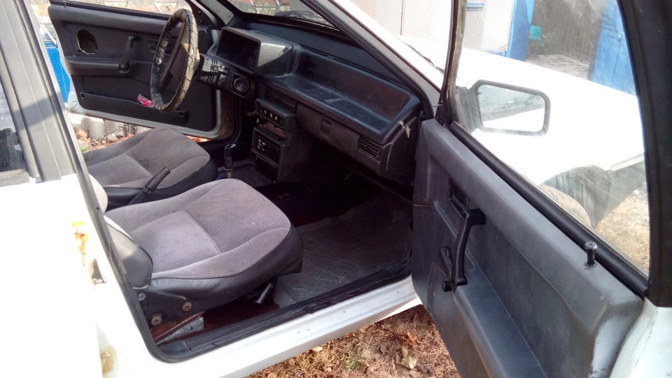 Lada 2109 4