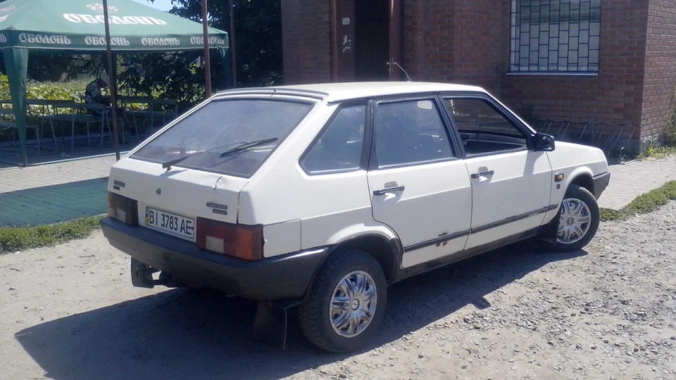 Lada 2109 3