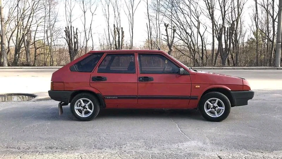 Lada 2109 4