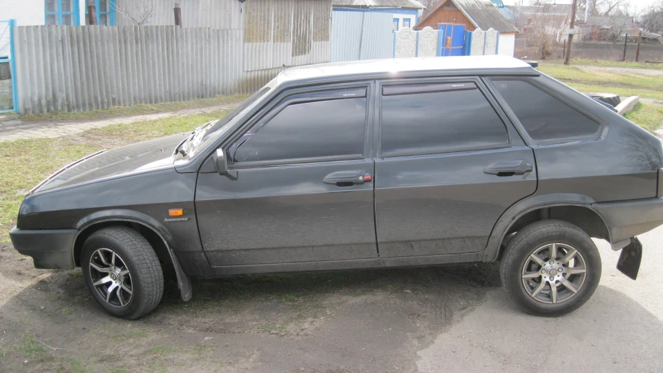 Lada 2109 3