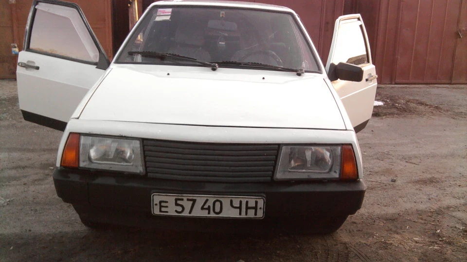 Lada 2109 4